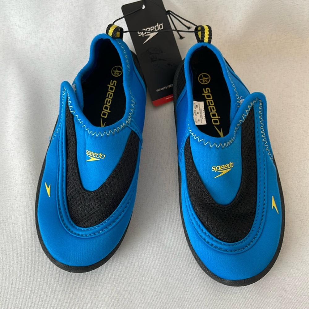 Little boys Speedo water shoes